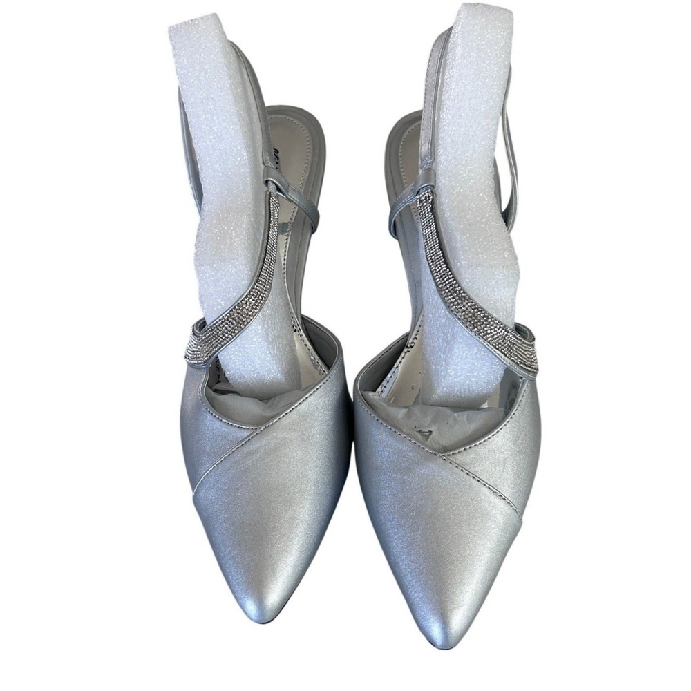 Easy Street Alive @ 5 Emerald‎ Silver Satin Slingback Pumps Heels 9M NEW
